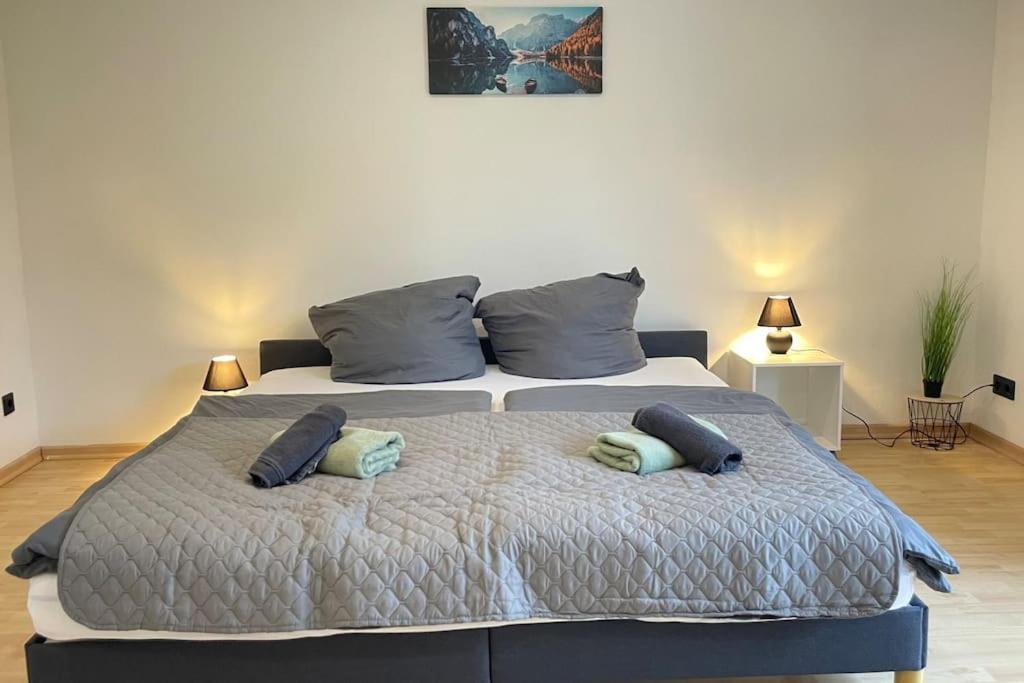 Shine Apartment Schwarzenfeld ภายนอก รูปภาพ