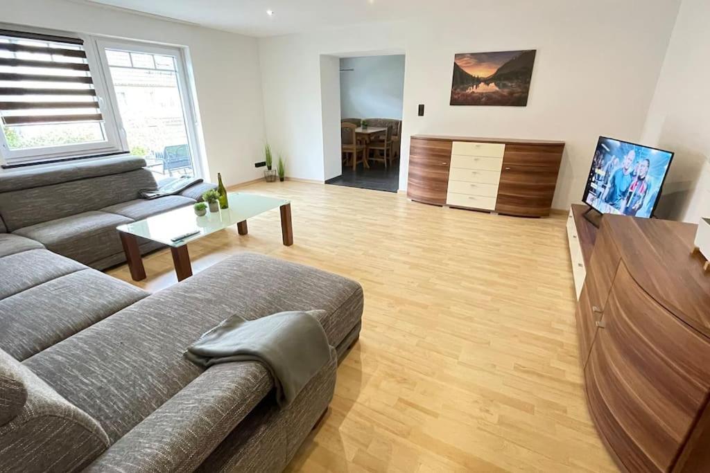 Shine Apartment Schwarzenfeld ภายนอก รูปภาพ